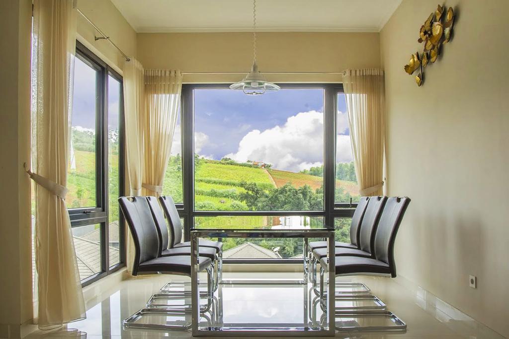 Daily Home Villa Dago Bandung Habitación foto